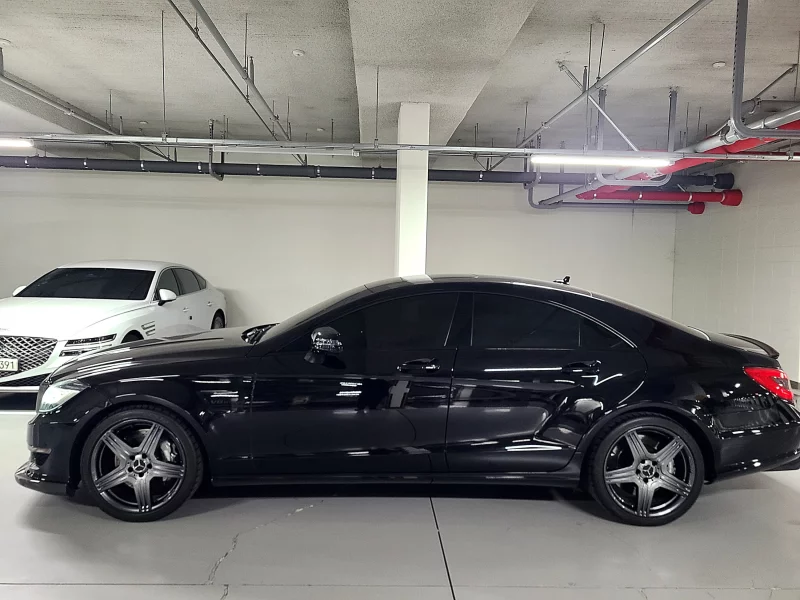 Mercedes-Benz CLS-Class