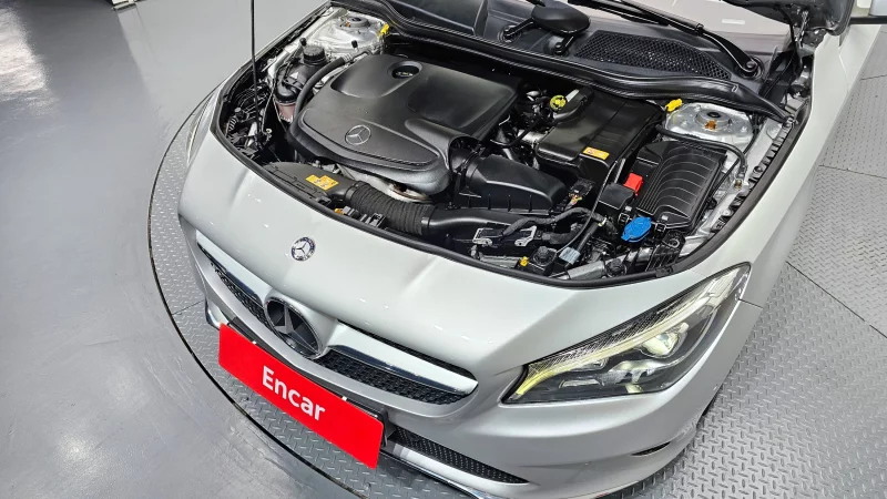 Mercedes-Benz CLA-Class