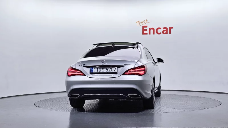Mercedes-Benz CLA-Class