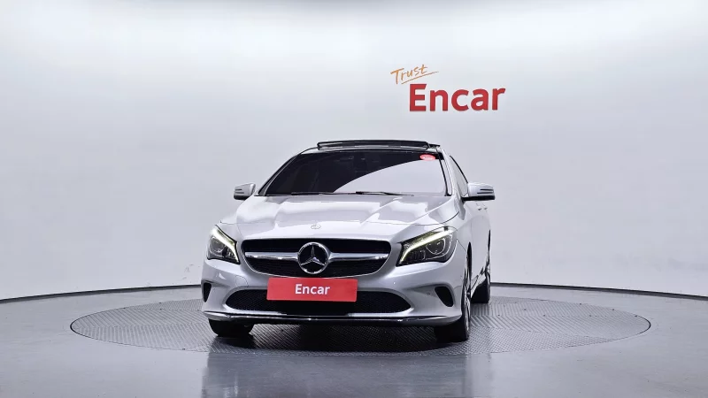 Mercedes-Benz CLA-Class