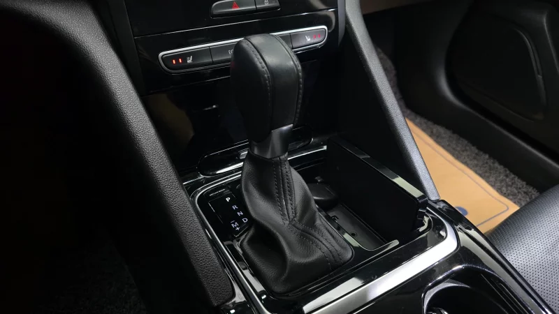 Renault SM6