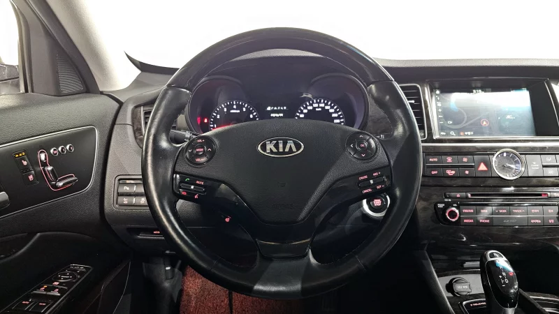 Kia K9