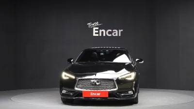 Infiniti Q60