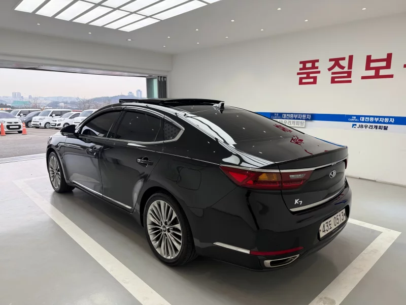 Kia K7