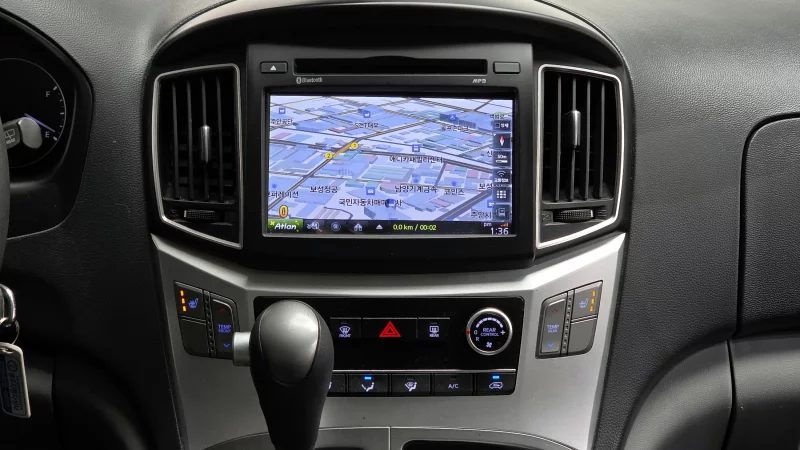 Hyundai Grand Starex