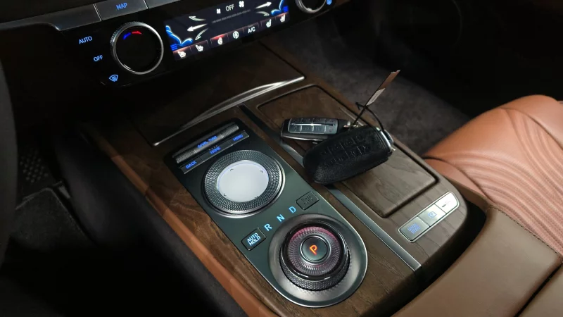 Genesis G80