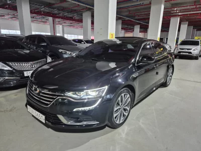 Renault SM6