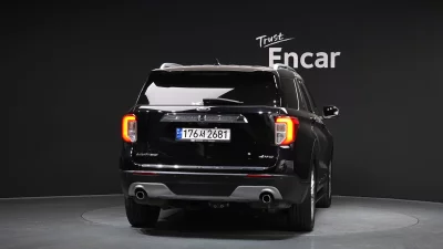 Ford EXPLORER