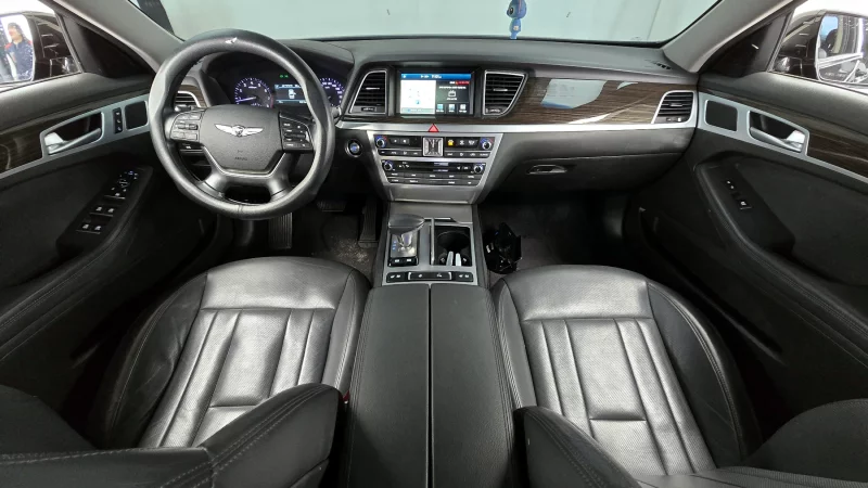 Genesis G80