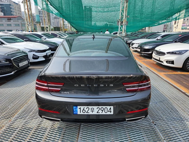 Genesis G80