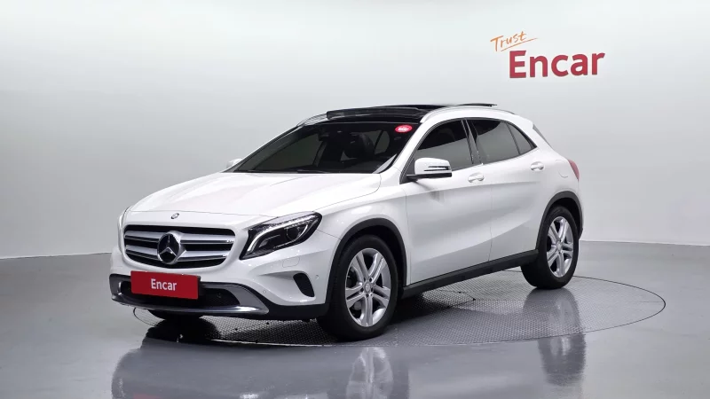 Mercedes-Benz GLA-Class