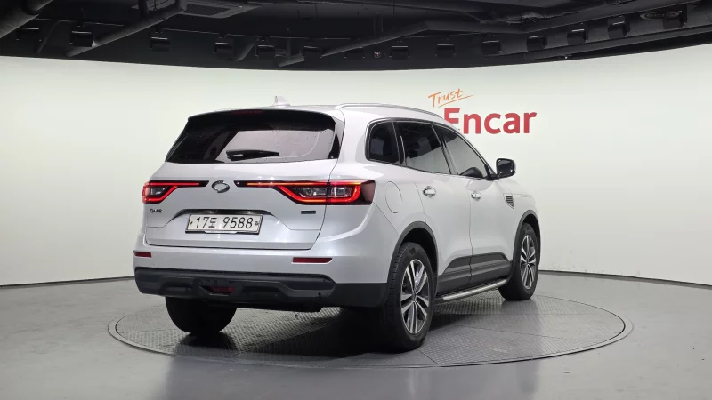 Renault QM6