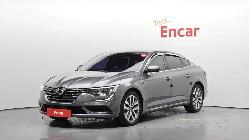 Renault SM6