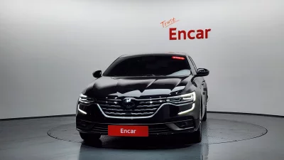 Renault SM6