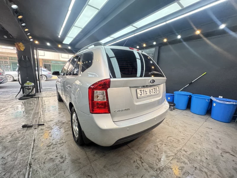 Kia Carens
