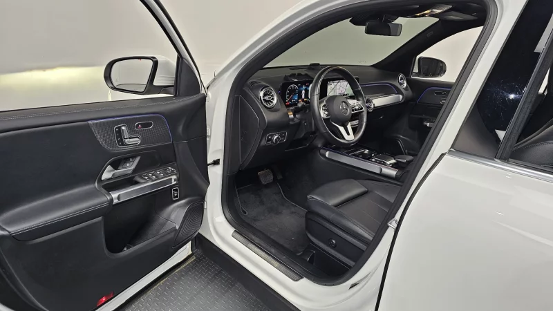 Mercedes-Benz GLB-Class
