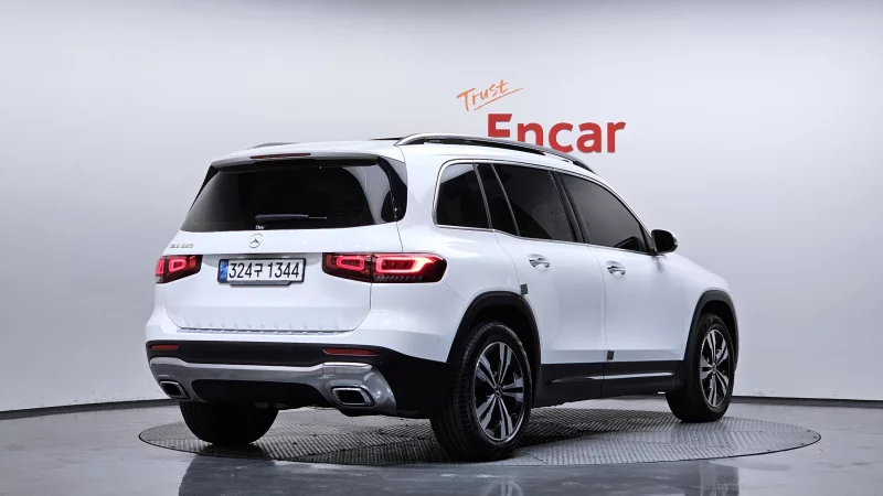 Mercedes-Benz GLB-Class