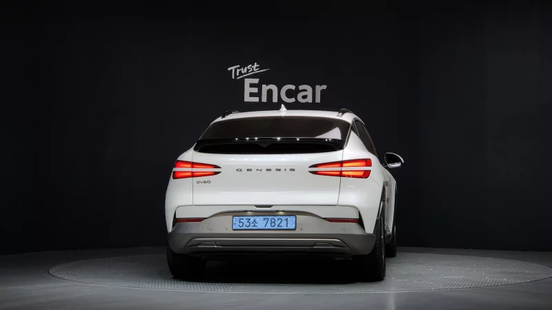 Genesis GV60