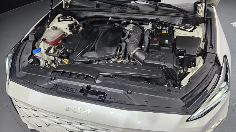Kia K8