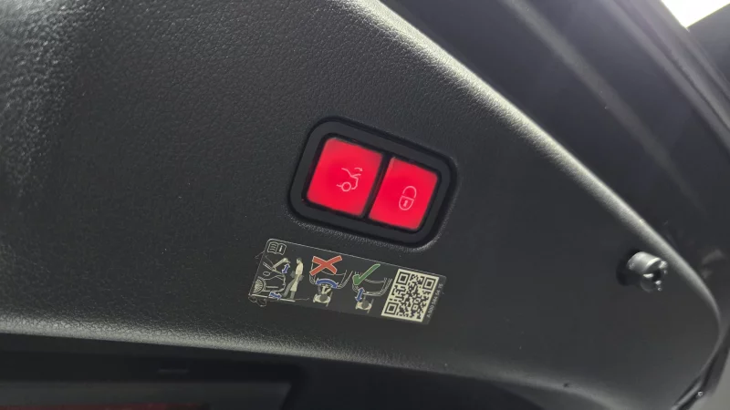 Mercedes-Benz CLE-Class