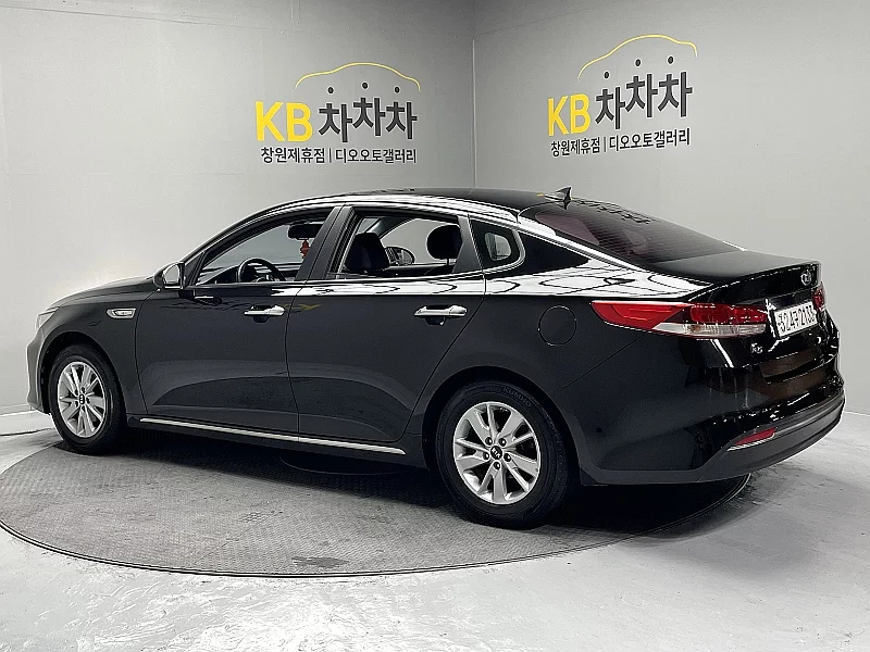 Kia K5