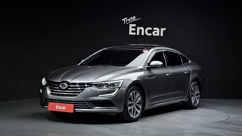 Renault SM6