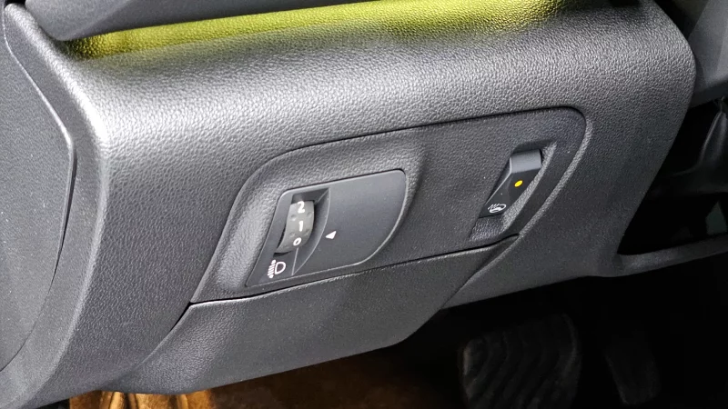 Renault SM6