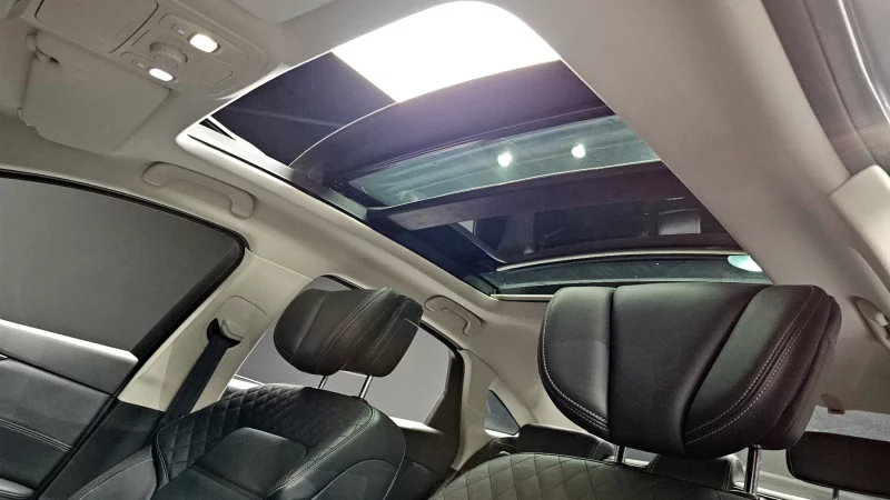 Renault SM6