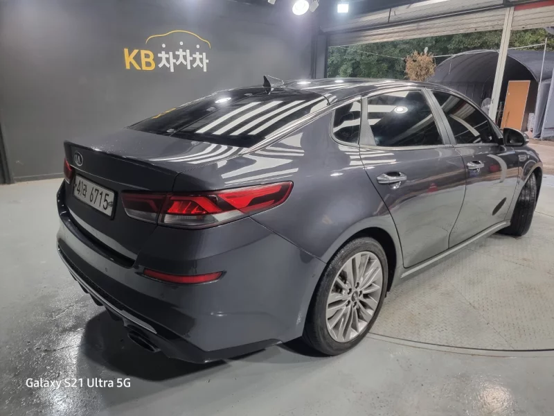 Kia K5
