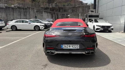 Mercedes-Benz SL-Class