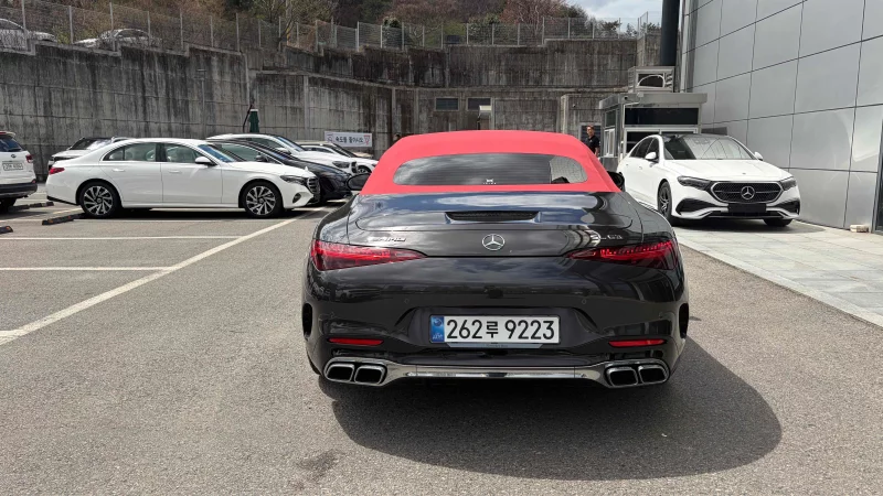 Mercedes-Benz SL-Class