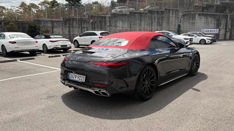 Mercedes-Benz SL-Class