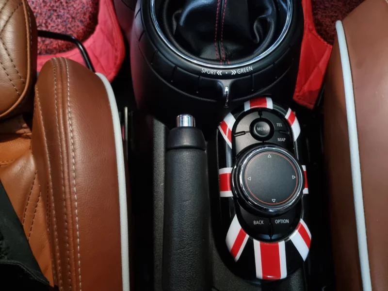 MINI Cooper Convertible