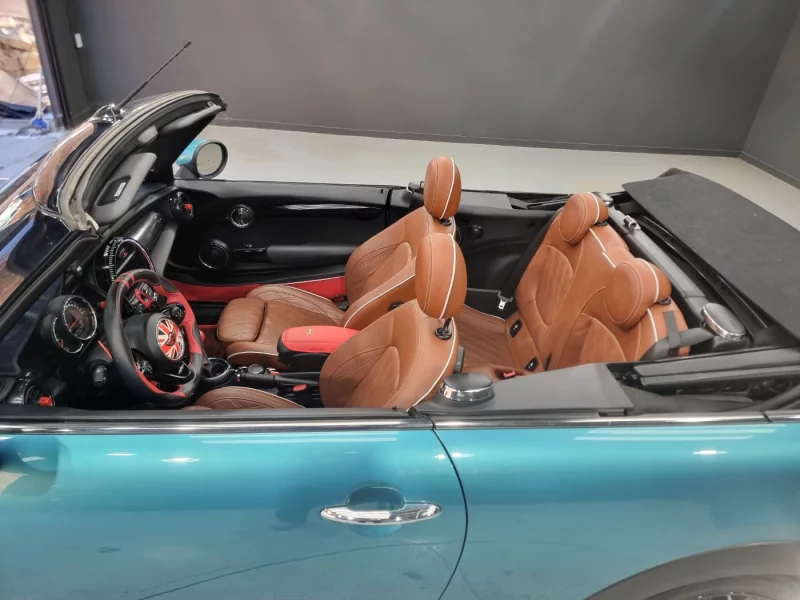 MINI Cooper Convertible