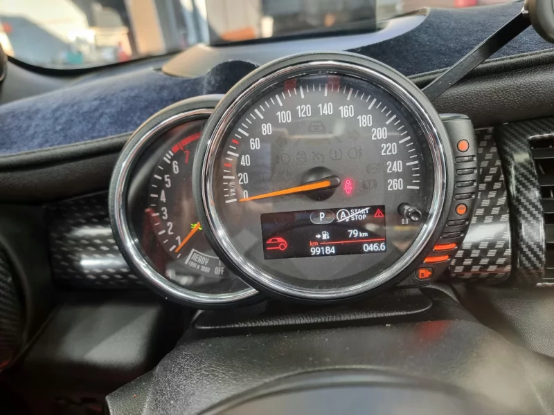 MINI Cooper Convertible