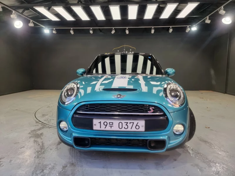 MINI Cooper Convertible