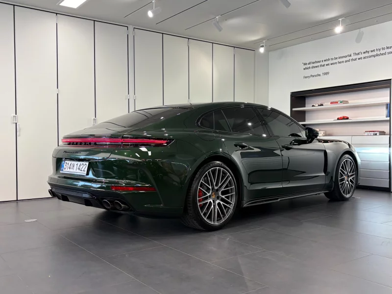 Porsche Panamera