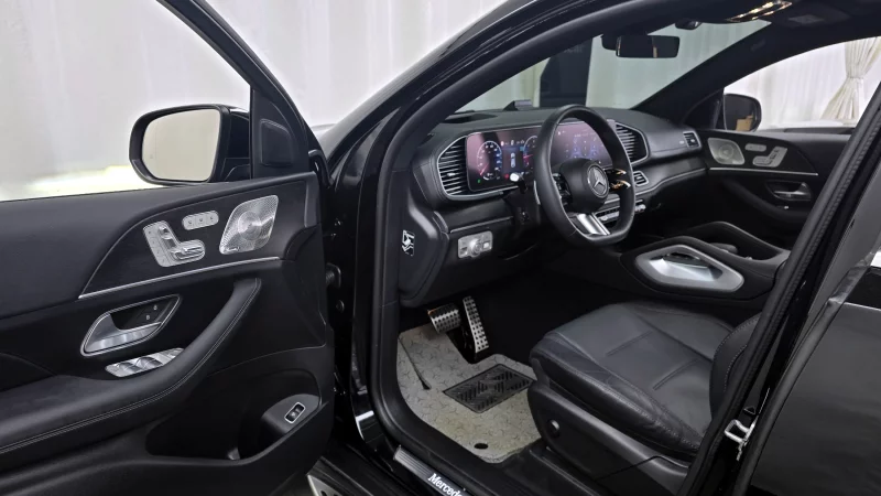 Mercedes-Benz GLE-Class