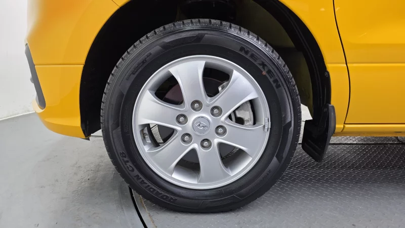 Hyundai Grand Starex