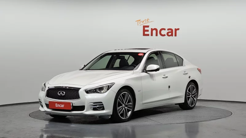 Infiniti Q50