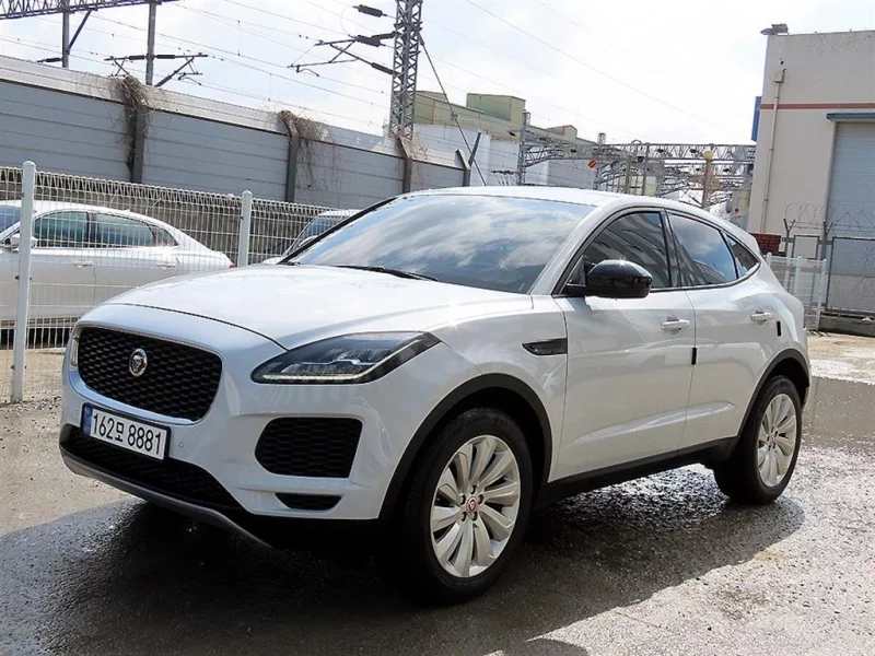 Jaguar E-PACE