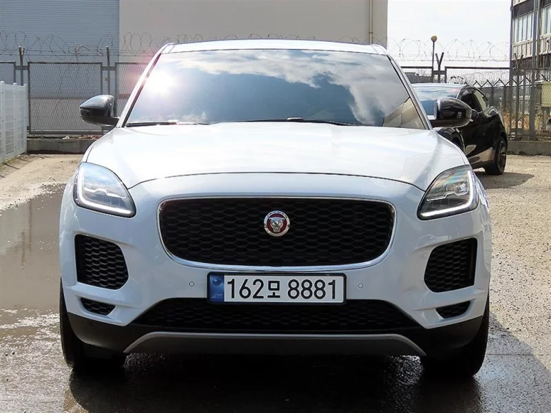 Jaguar E-PACE