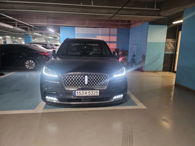 Lincoln Aviator