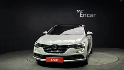 Renault SM6