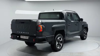 Kia Tasman