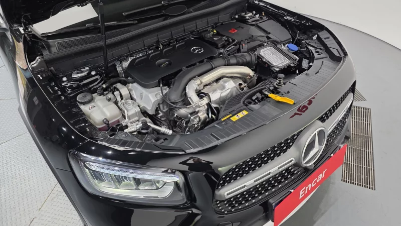 Mercedes-Benz GLB-Class