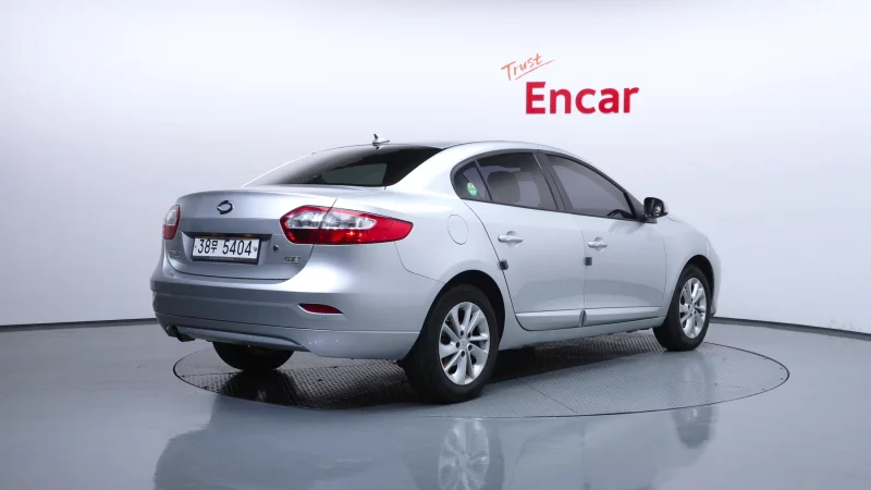 Renault SM3
