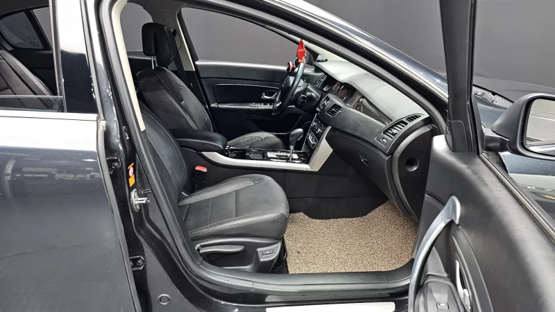 Renault SM5