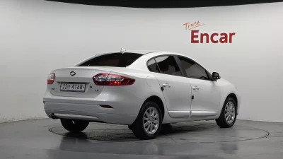 Renault SM3