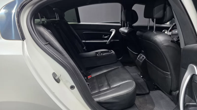 Renault SM5